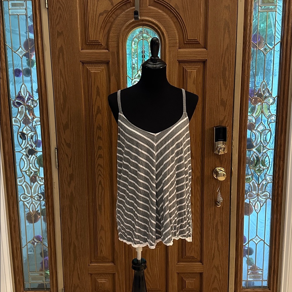 011 Torrid Gray White Striped Adjustable Strap Top